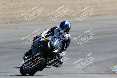 media/Mar-12-2022-SoCal Trackdays (Sat) [[152081554b]]/Turn 10 (130pm)/
